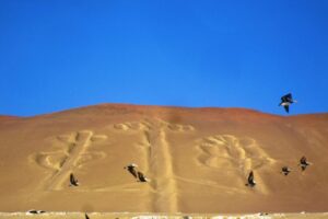 el candelabro en Paracas Lima Perú