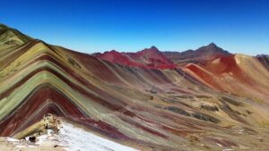 Vista Panorámica de la montaña sagrada y del valle