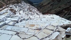 Sal Natural de Maras atractivo natural de la region